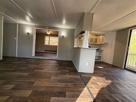 934 pinnacle view rd bluefield wv 24701|270 Pinnacle View Rd, Bluefield, WV 24701 .